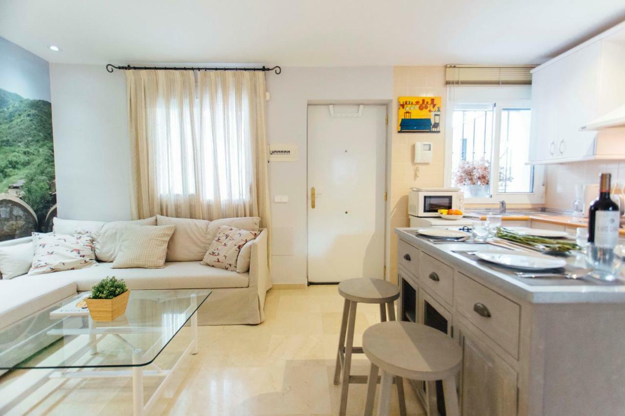 One & Lux- Lagar Apartment Sevilla Exterior foto