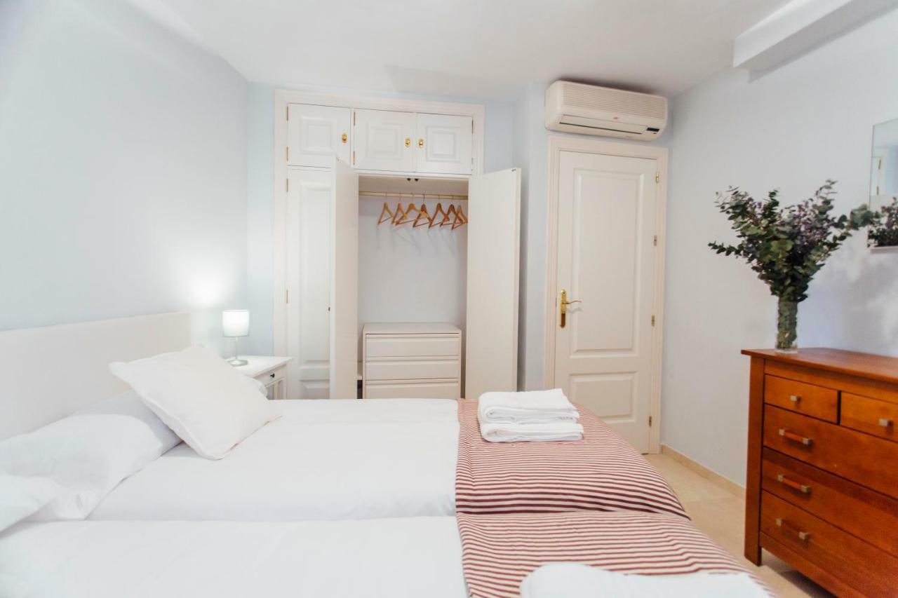 One & Lux- Lagar Apartment Sevilla Exterior foto